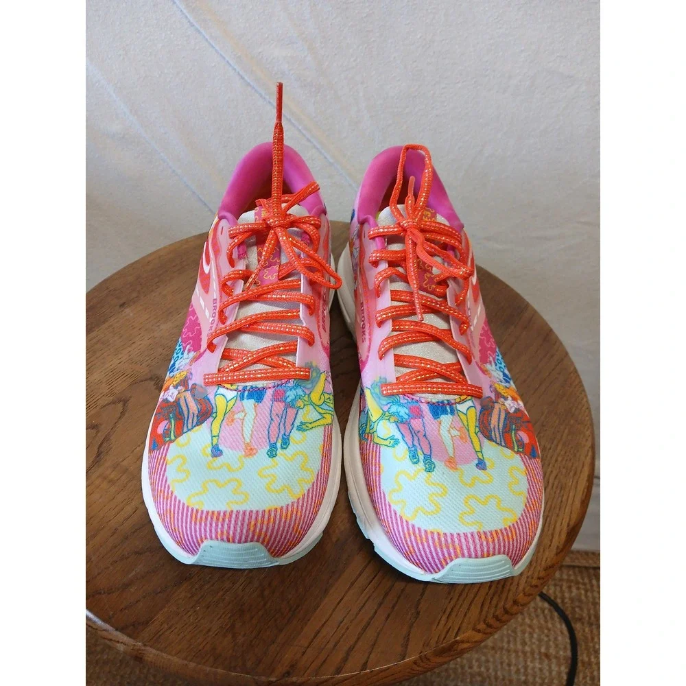 Brooks trace 3 womens 10.5 pride LGBTQ running shoes